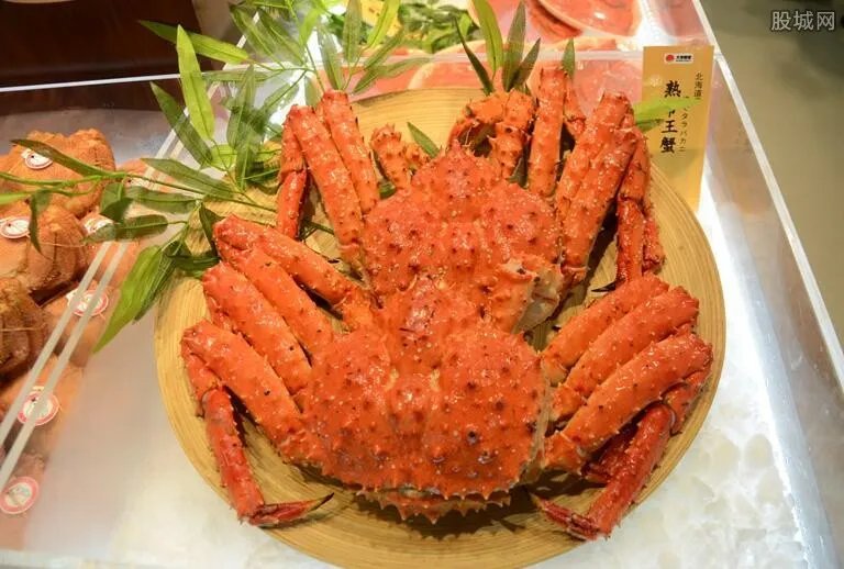 帝王蟹多少钱一斤 和皇帝蟹比较哪个更贵
