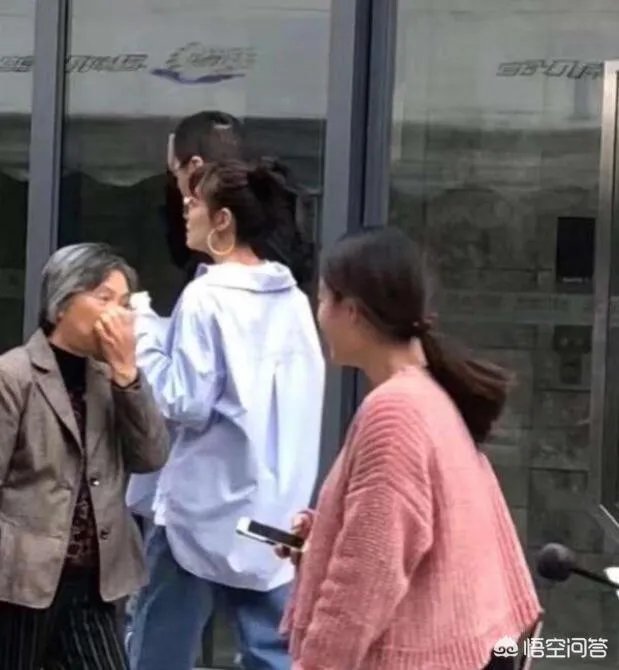 网传张雨绮又与袁巴元复合，是真的吗？这是为什么？是把粉丝当猴耍吗？