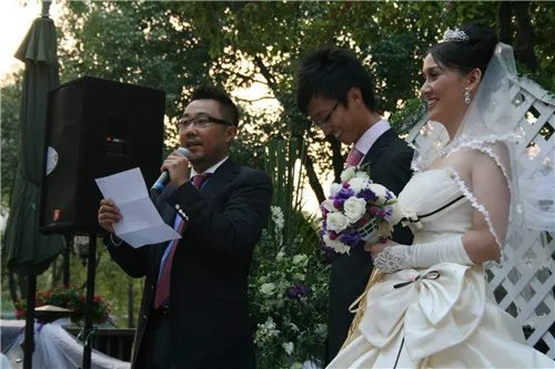 主婚人和证婚人的区别  选证婚人主婚人要注意什么