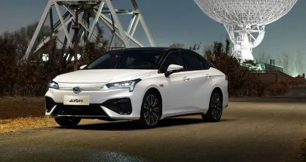 2020年9月纯电动车销量排行，五菱宏光MINI EV逆袭登顶